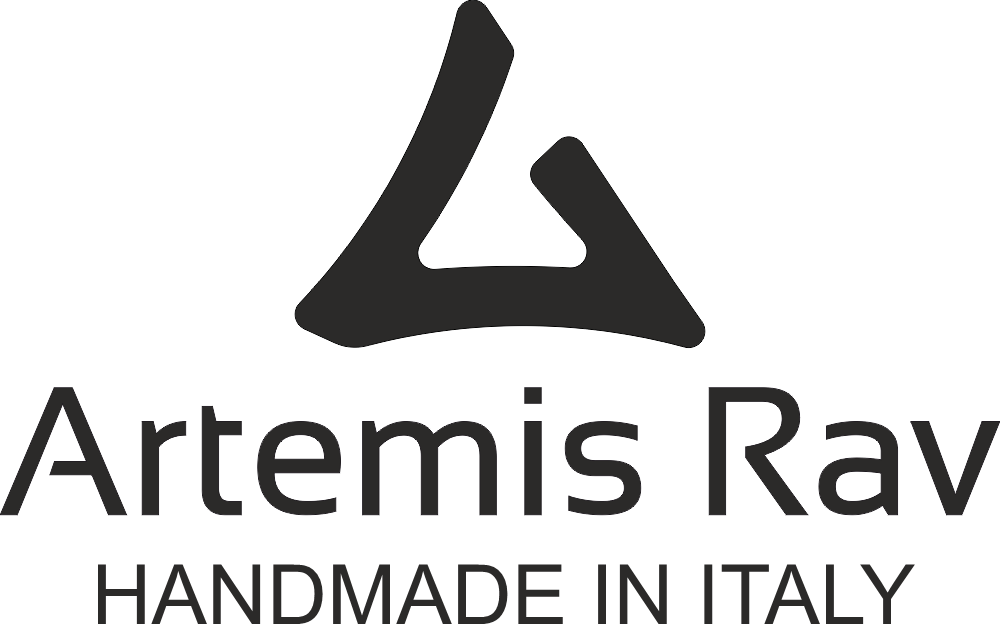Artemis Italy Bags